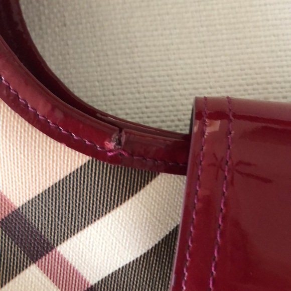 BURBERRY BROOKE NOVA CHECK PATENT LEATHER CANVAS HOBO SHOULDER BAG - Picture 5 of 15